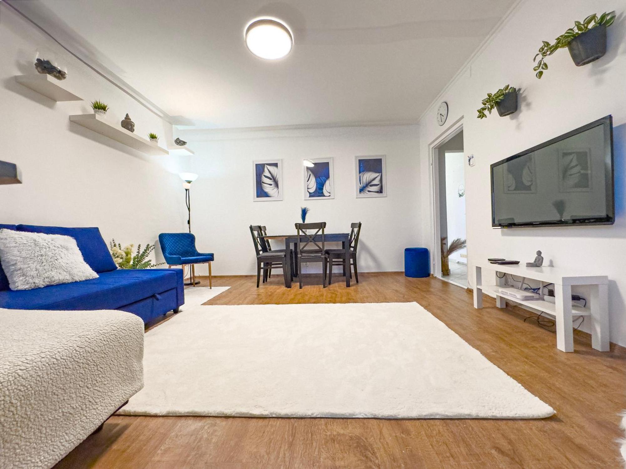 Apartment Panoramic 2br Home-free Parking-ac-top Floor *