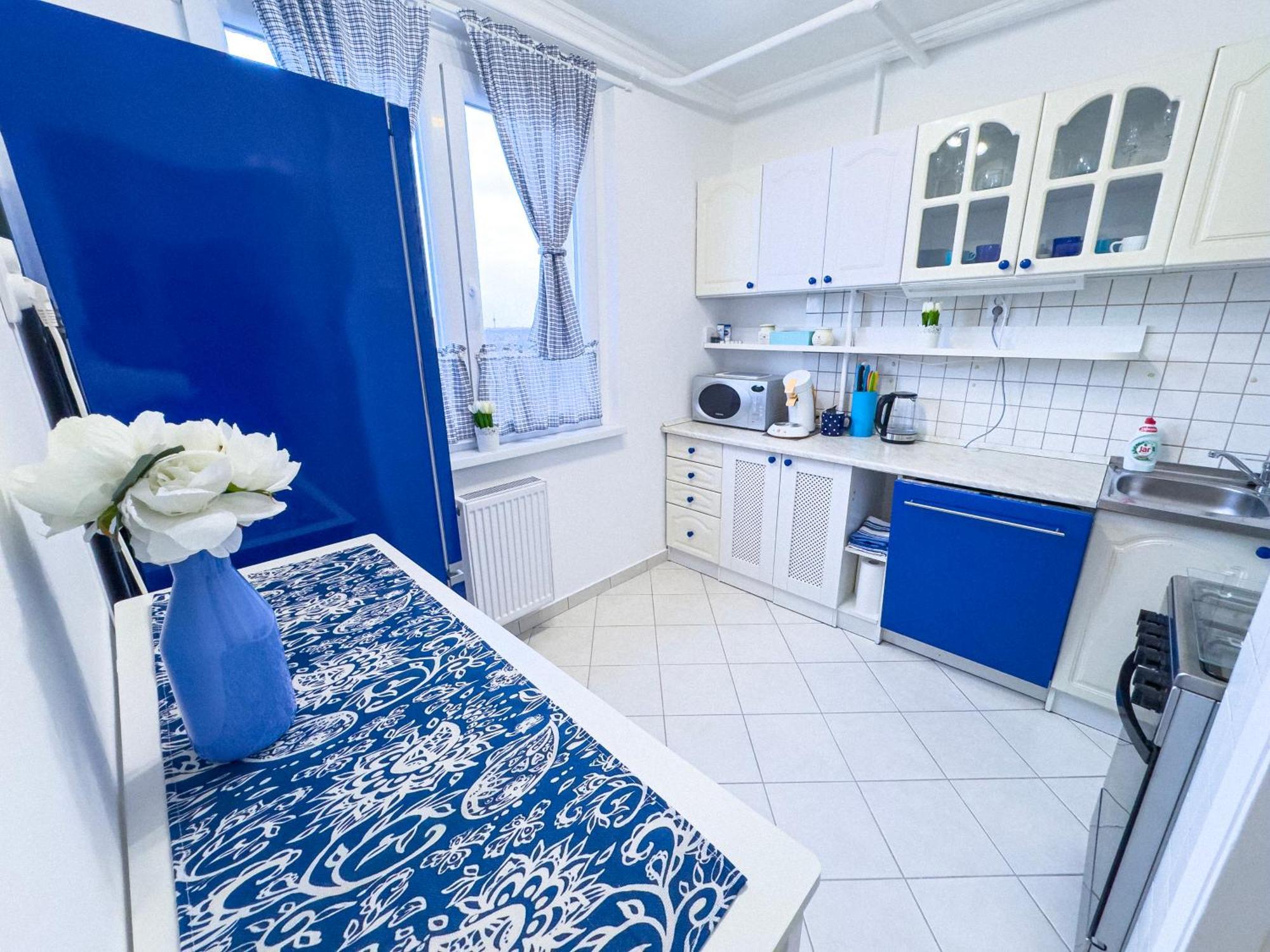Panoramic 2br Home-free Parking-ac-top Floor *