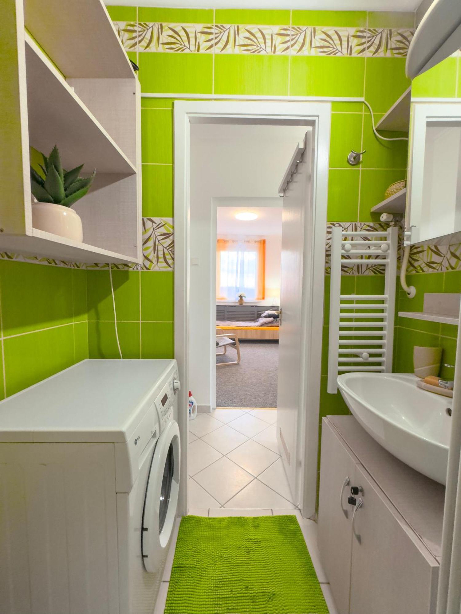 Panoramic 2br Home-free Parking-ac-top Floor Budapest